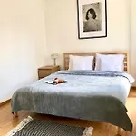 公寓 Oomph Downtown *